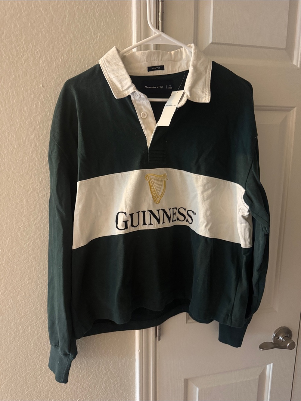 NWT Abercrombie & Fitch Guinness Rugby Crewneck Sweater